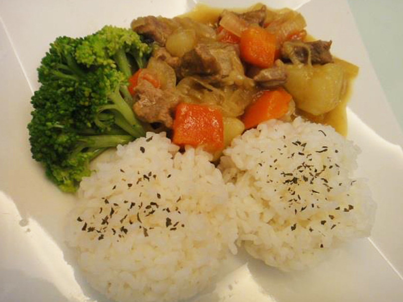 猪猪苹果咖哩的做法