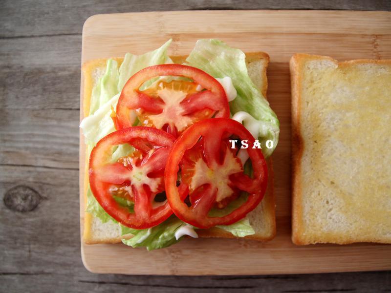 蜂蜜照烧猪肉三明治的做法