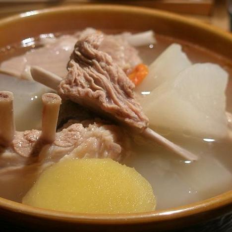 萝卜煲羊排的做法