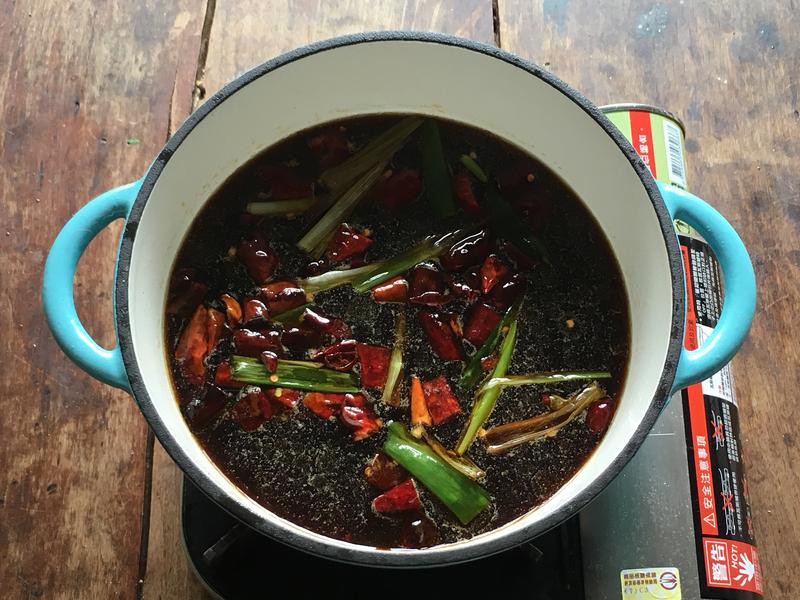 ���ܲ�±�Ͷ���������