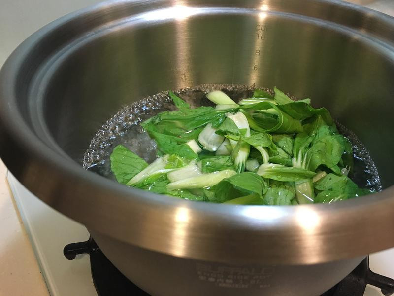 ���󼦲�������Ƭ������