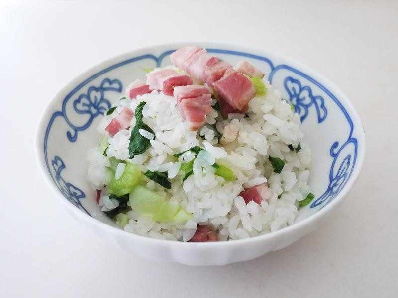 ���󼦲�������Ƭ������