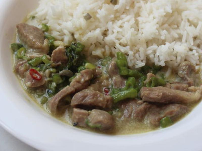 泰式绿咖哩猪肉的做法