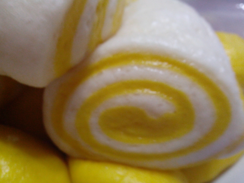 ��ɫ���������