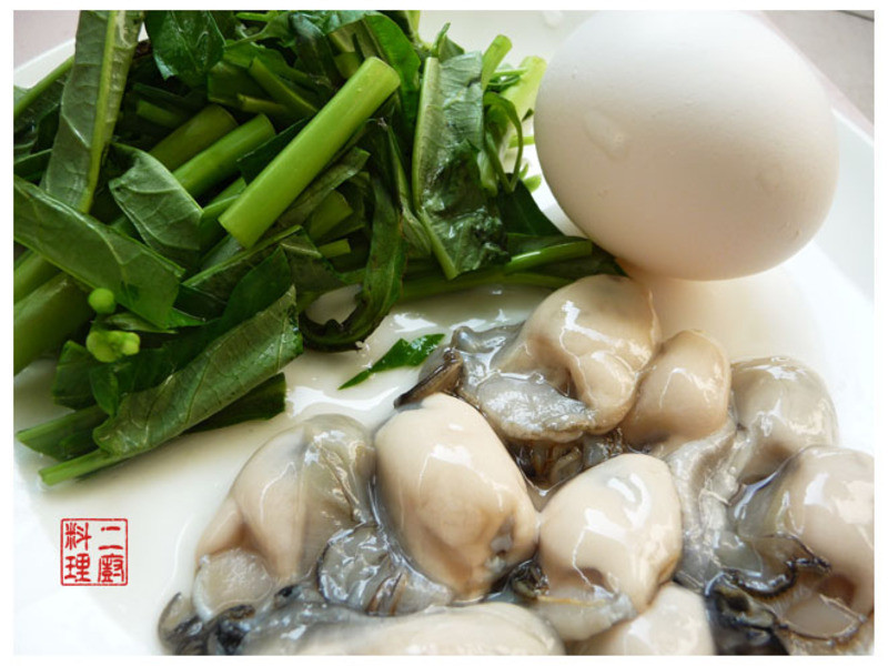 �������м������