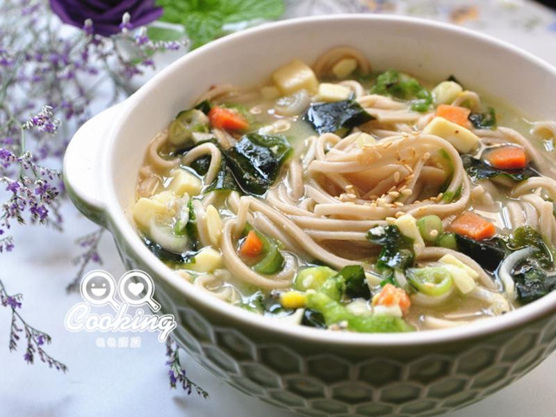 吻仔鱼海带蛋花燕麦面的做法