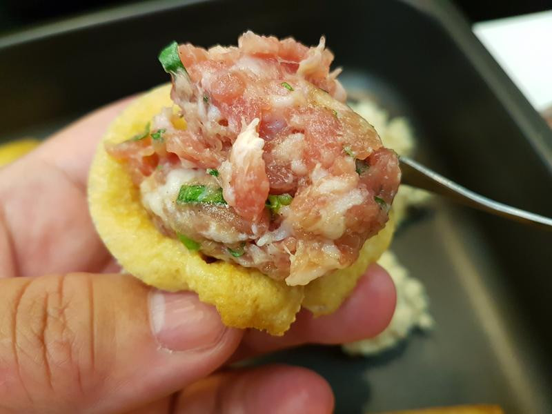 ���󸣴�������