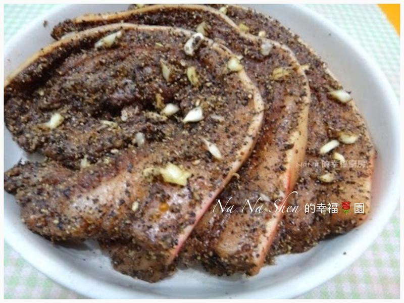 客家【五香咸猪肉】的做法