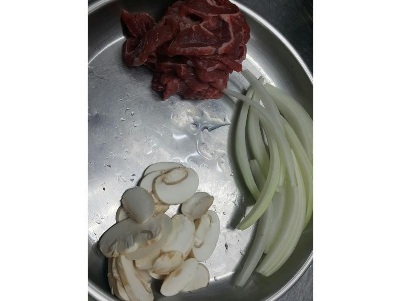 ���γ�ţ������������