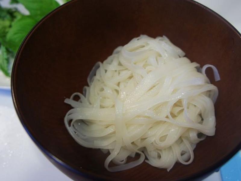 ����߷ɳ���ʺӷ۵�����