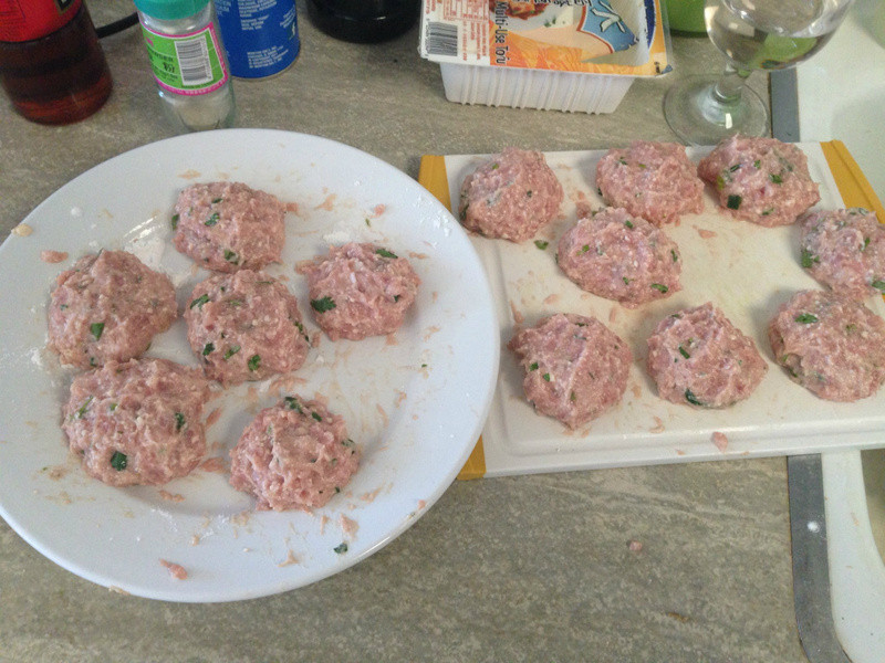 ���װ�ײ�ʨ��ͷ������