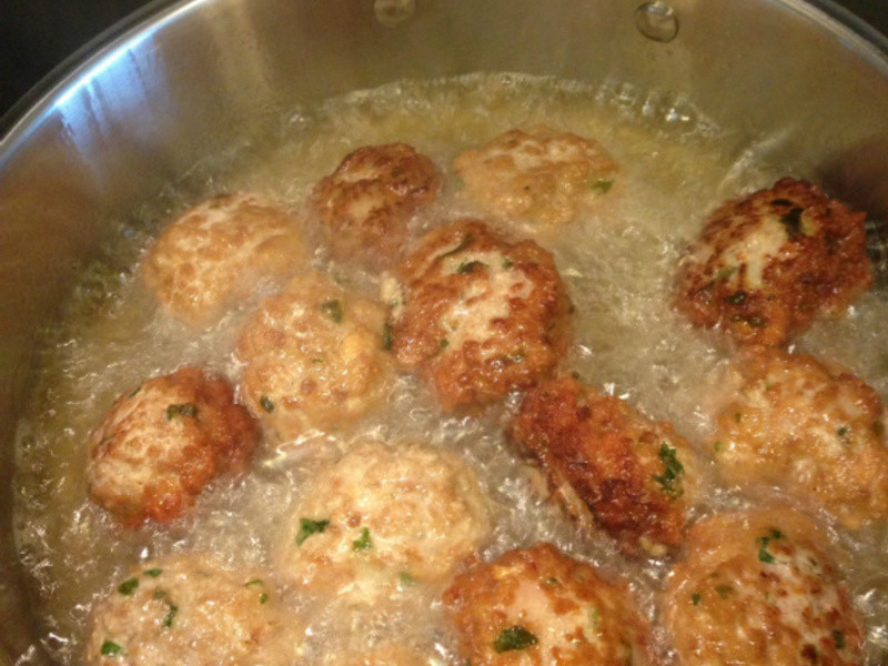 ���װ�ײ�ʨ��ͷ������