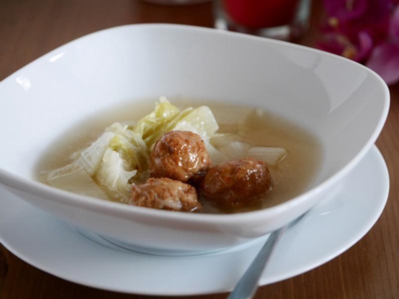 Olivia?�������-��Բʨ��ͷ������