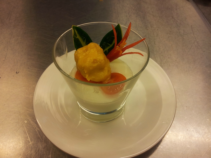 �����S���r�������