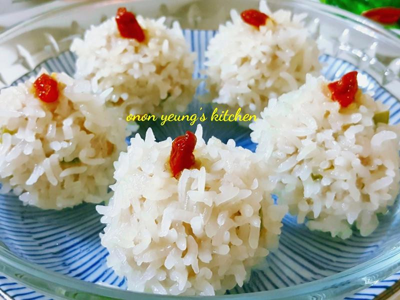 枸杞糯米丸子的做法