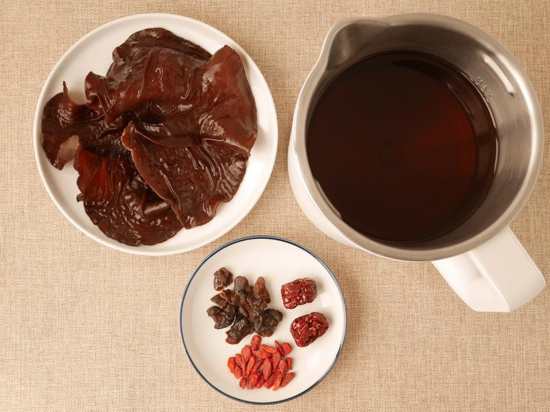 ��ľ������¶������