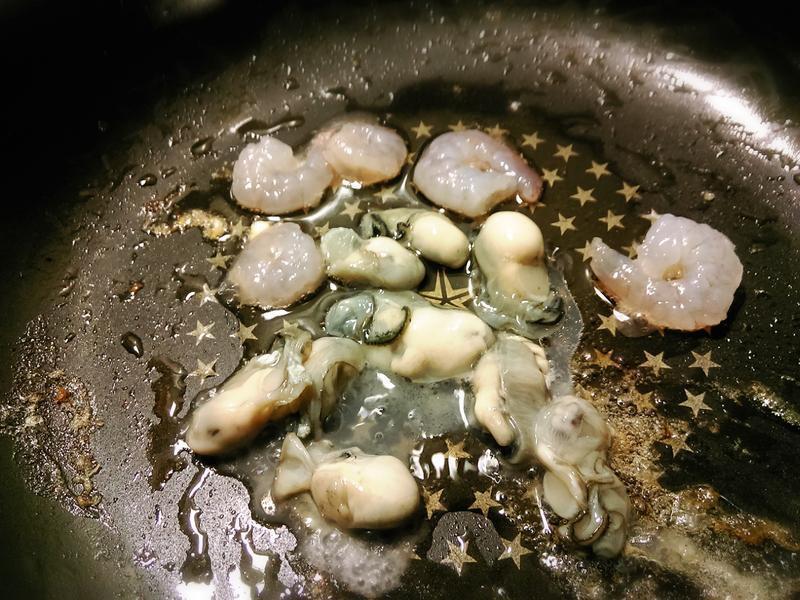 ˫��Ϻ�����м������