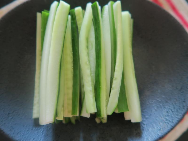 �ͷ�ζ��С�ƹϵ�����