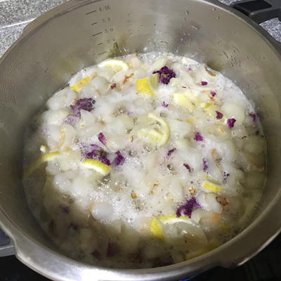 õ����֦����������