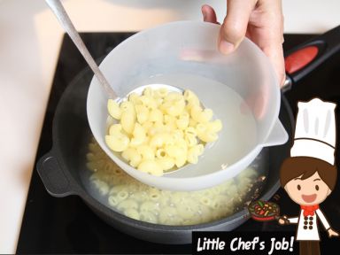 ��ʽͨ�ķ۵�����