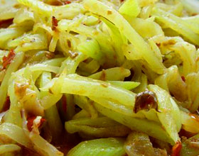 ����ݫ�������