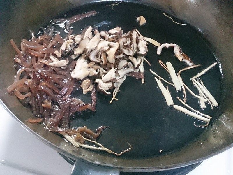 �۹���˿�ϡ�ţͷ�ƶ������衻������