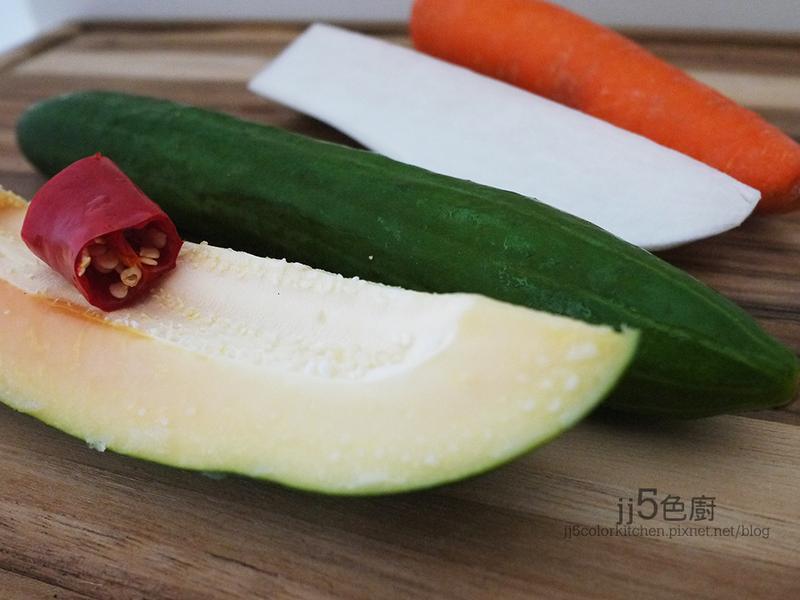 Խʽ������ľ�϶д�ɳ��������