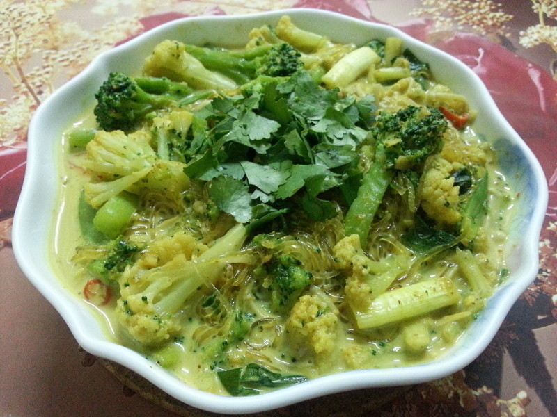 泰式咖哩粉丝煲的做法