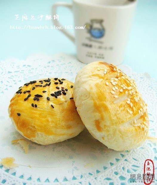 芝麻豆沙酥饼的做法