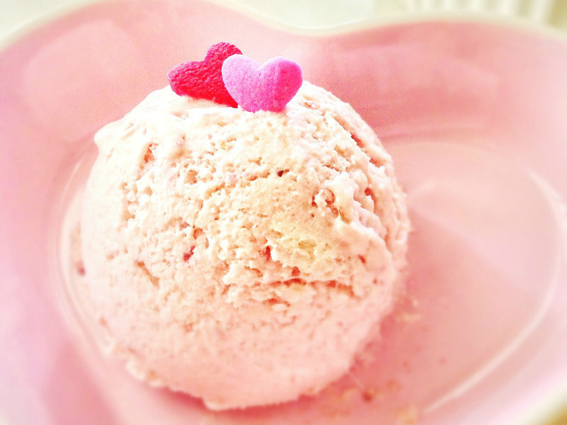 ��ݮ��˾�������� Strawberry Cheesecake Ice Cream������