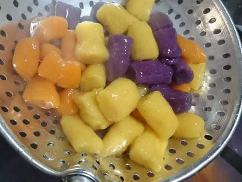 ��ɫ���ǵع�Բ������