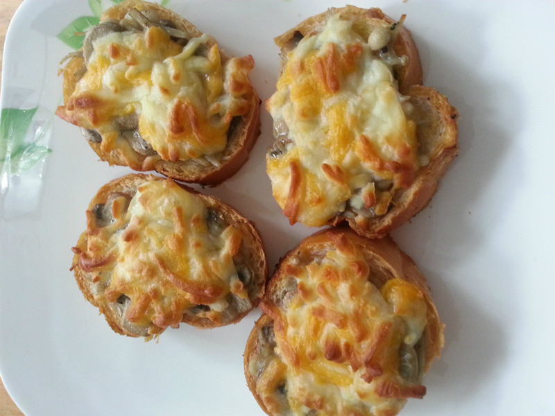 �h��Ģ�����������