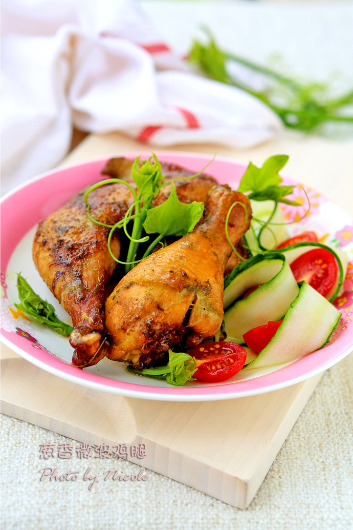 �����³����Ӧ�Թ����ͣ�����΢�����ȵ�����