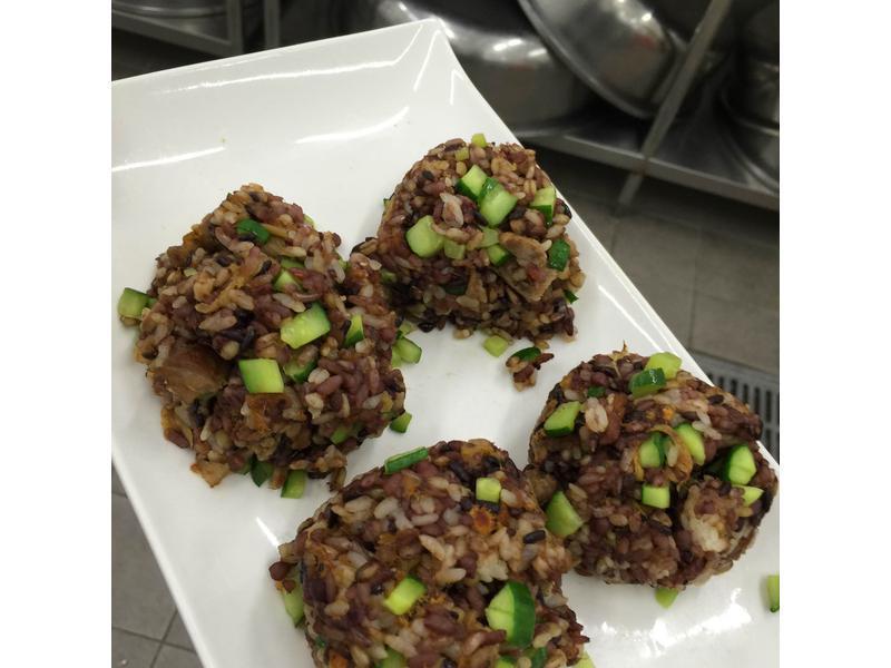 ��ɰ��㳦�������ŵ�����