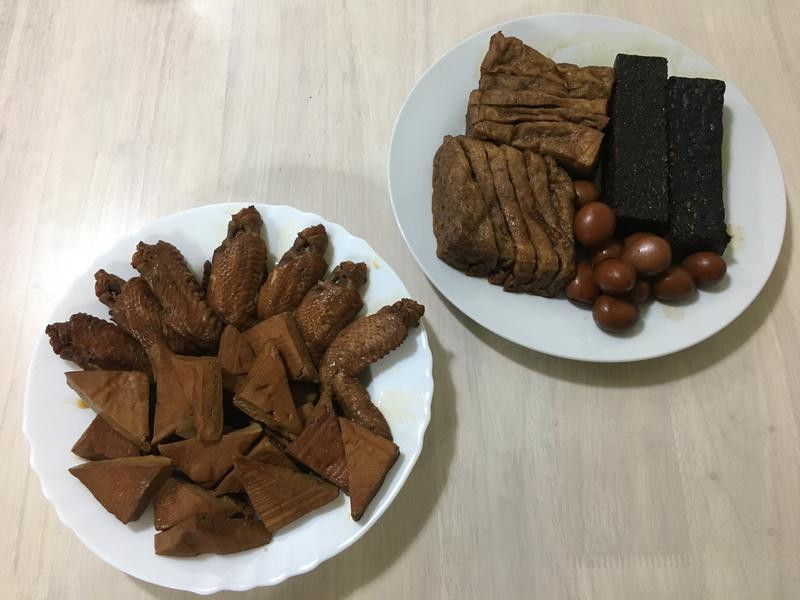 ����±ζ������