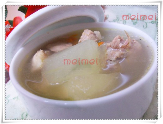 夏季减肥最佳选择@@ 冬瓜排骨汤的做法