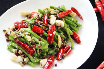 川香豇豆的做法