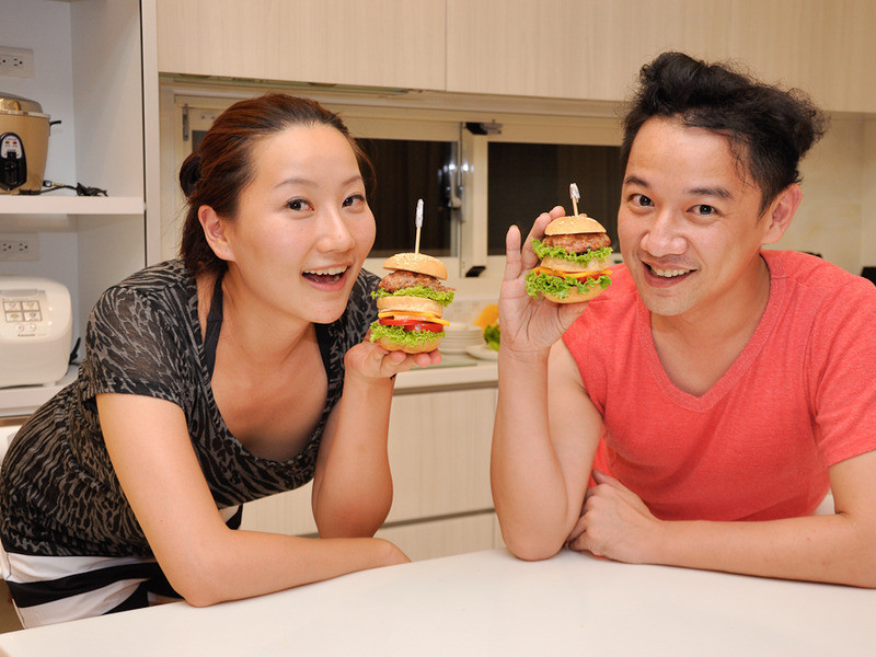 ���ɰ����㺺�� Petite Burgers!������