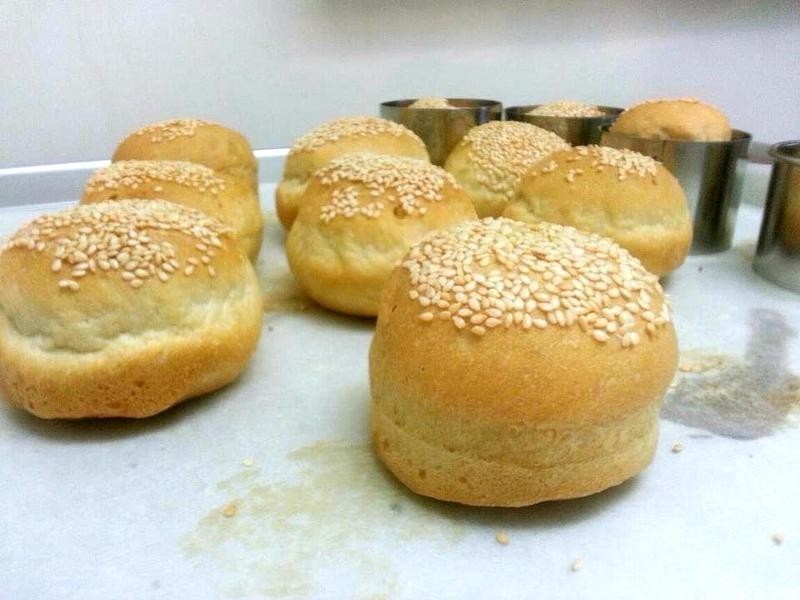 ���ɰ����㺺�� Petite Burgers!������