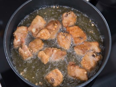 ��Ƭ����ը�Źǵ�����