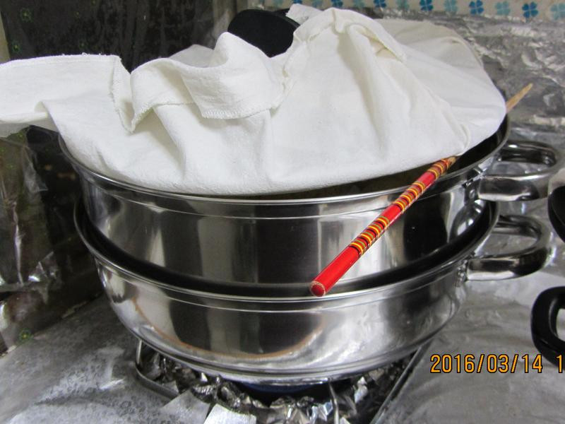 ����̵ĺ�̦��ͷ������