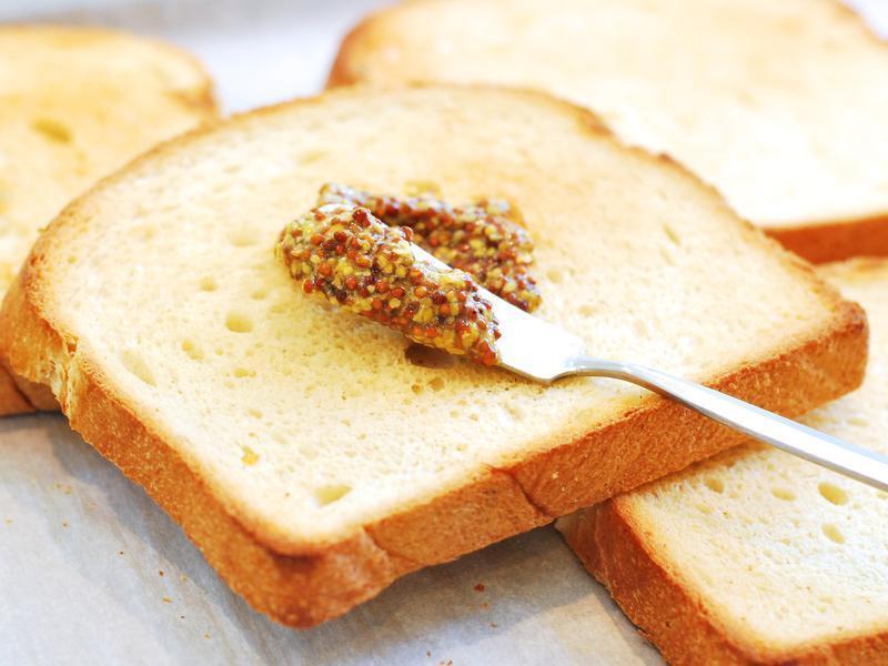 ��ʽ���ȵ���˾�����̫̫�����ε�����