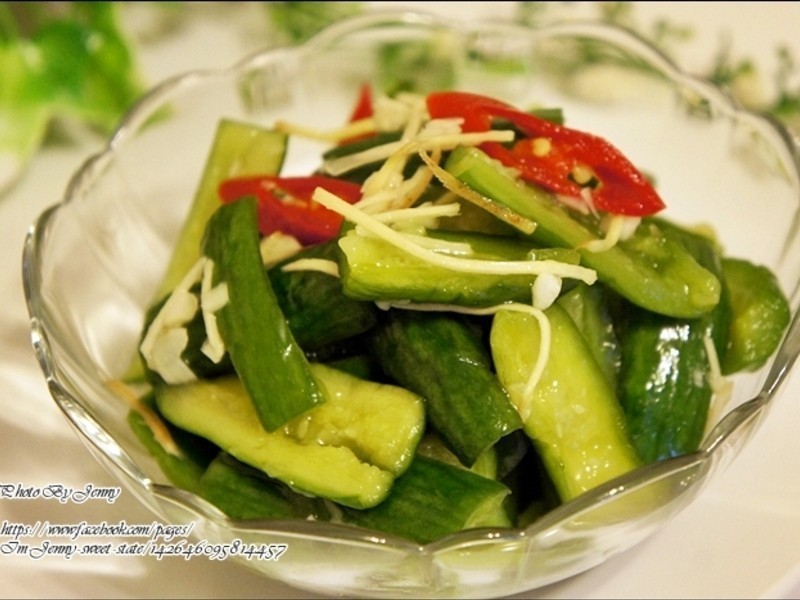 凉拌姜丝黄瓜的做法