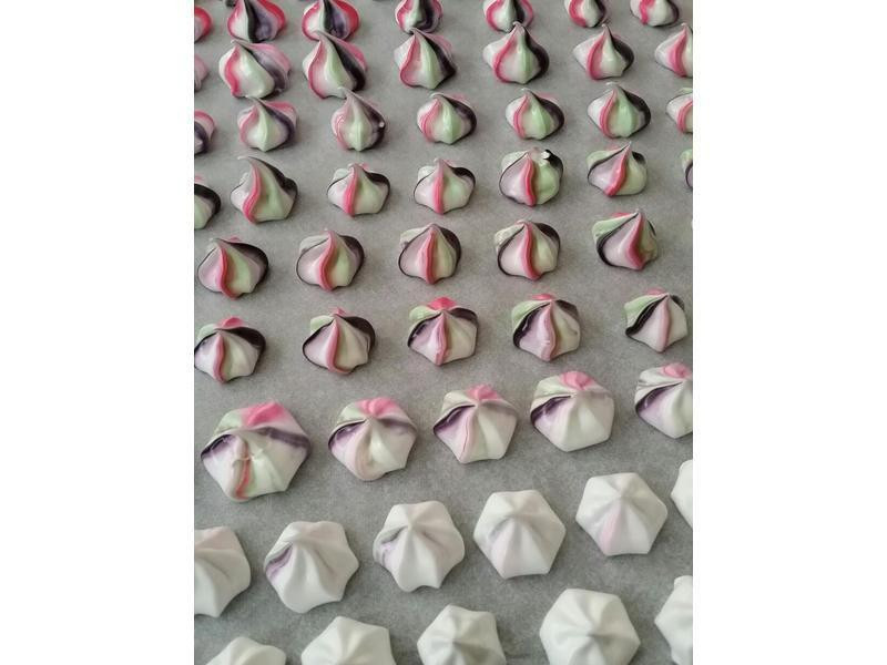 马戏团蛋白糖霜的做法