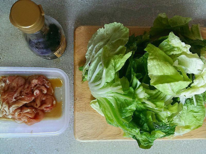 ���С�� �����ӵ�ˮ������ ��ײ�����Ƭ������