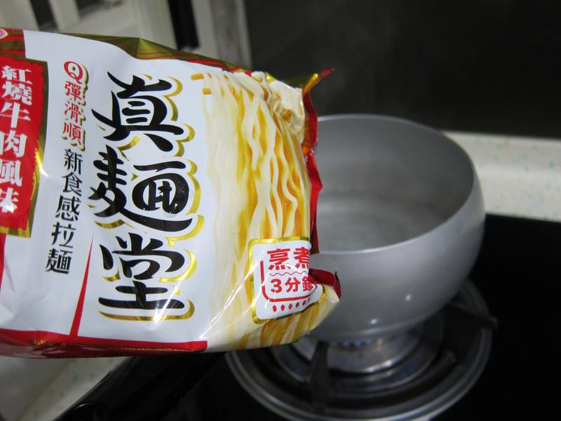 �ݲ�������������