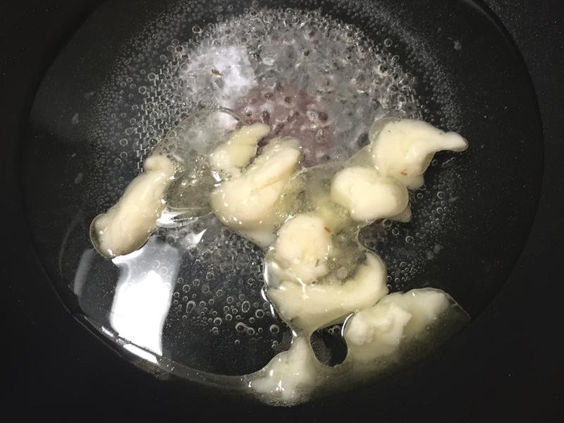 ��ɫ��Ƥ�±�������