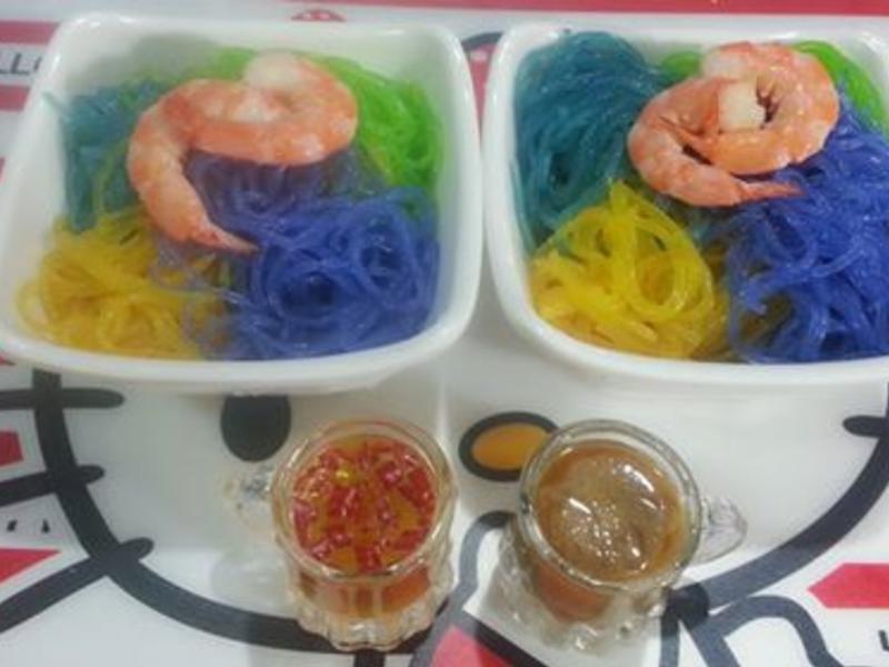 �����ɫ���۵�����