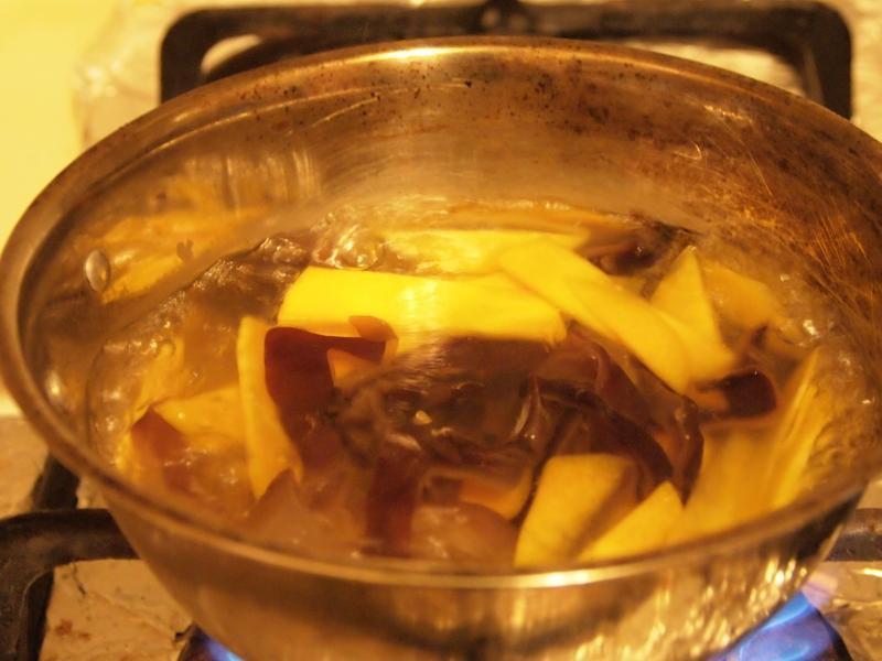 ��ɫ��з�������