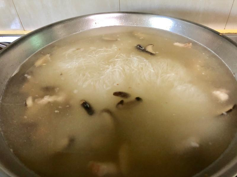 �ҳ��׷���������